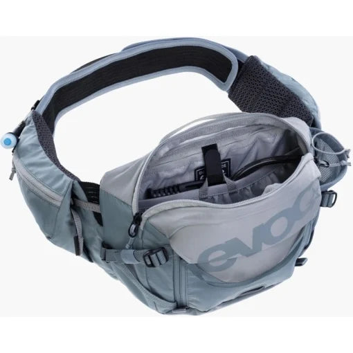 Evoc Hip Pack Pro 3L + juomarakko 1.5L