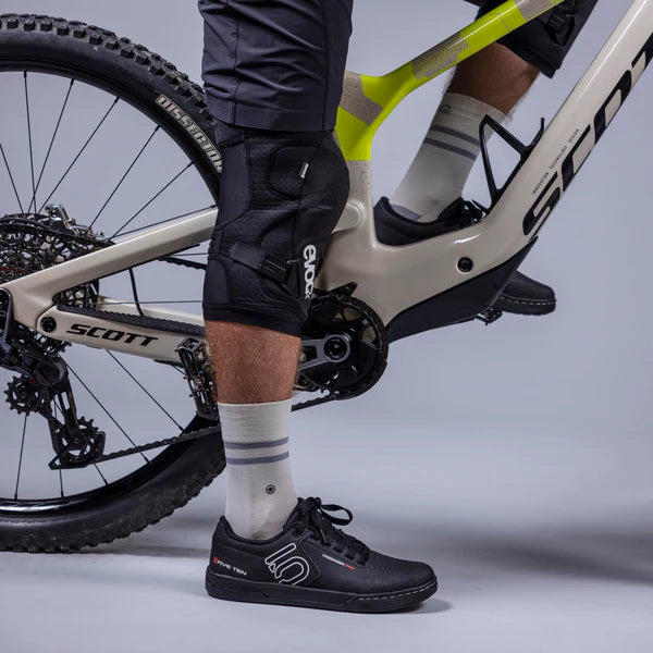 Evoc Knee Protector LS Flex Enduro polvisuojat
